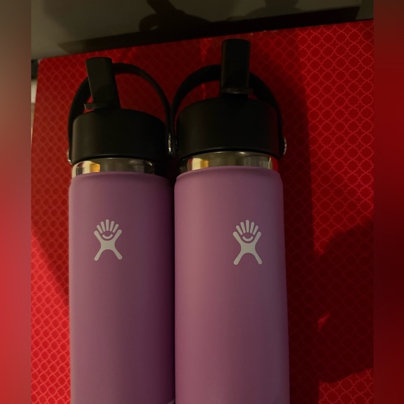Hydro Flask Lavender Bottle with Black Lid - Picture 3 of 5